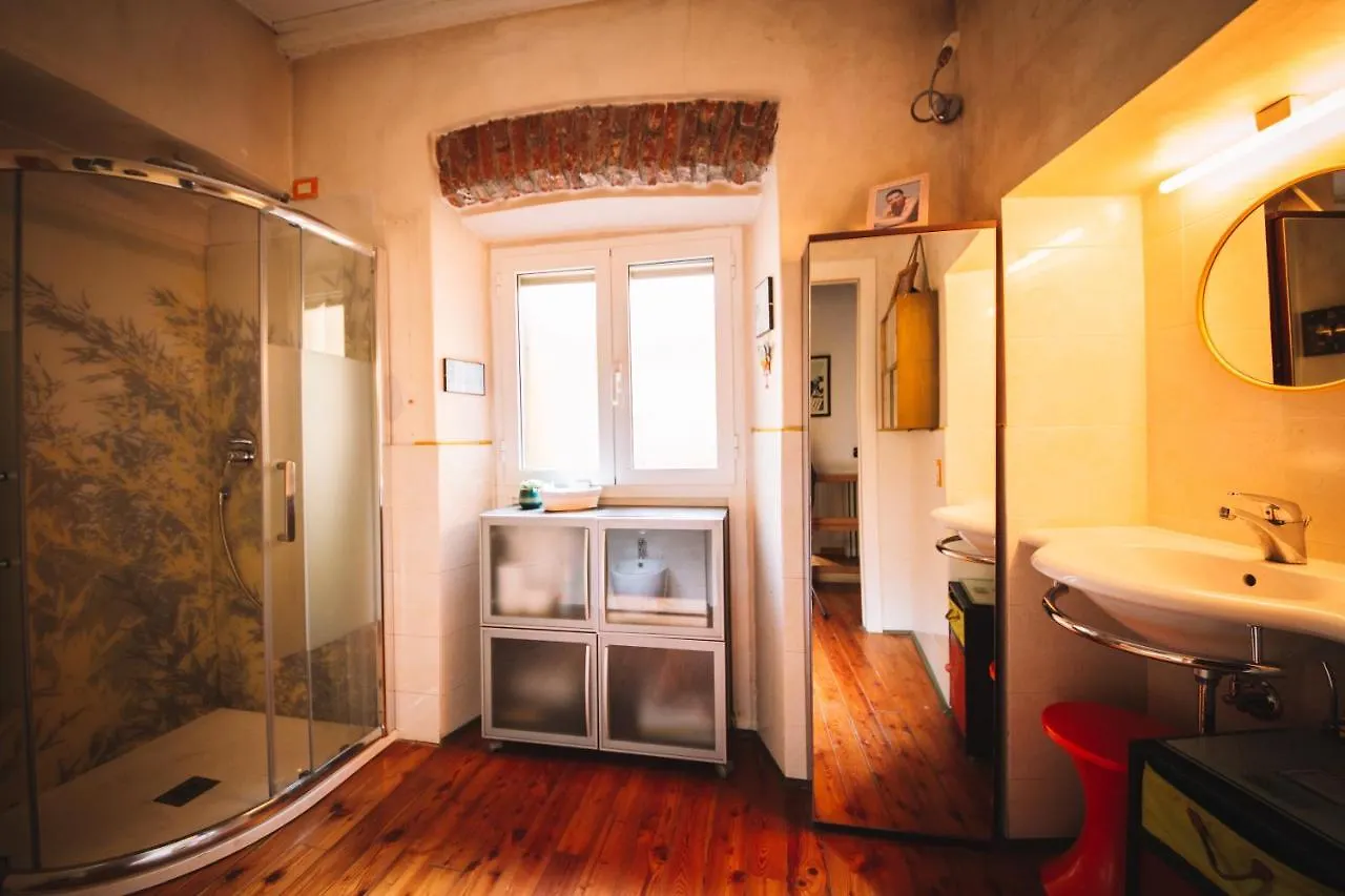 Duomo - The Warm Maison - Exclusive Apartment Milan Italy